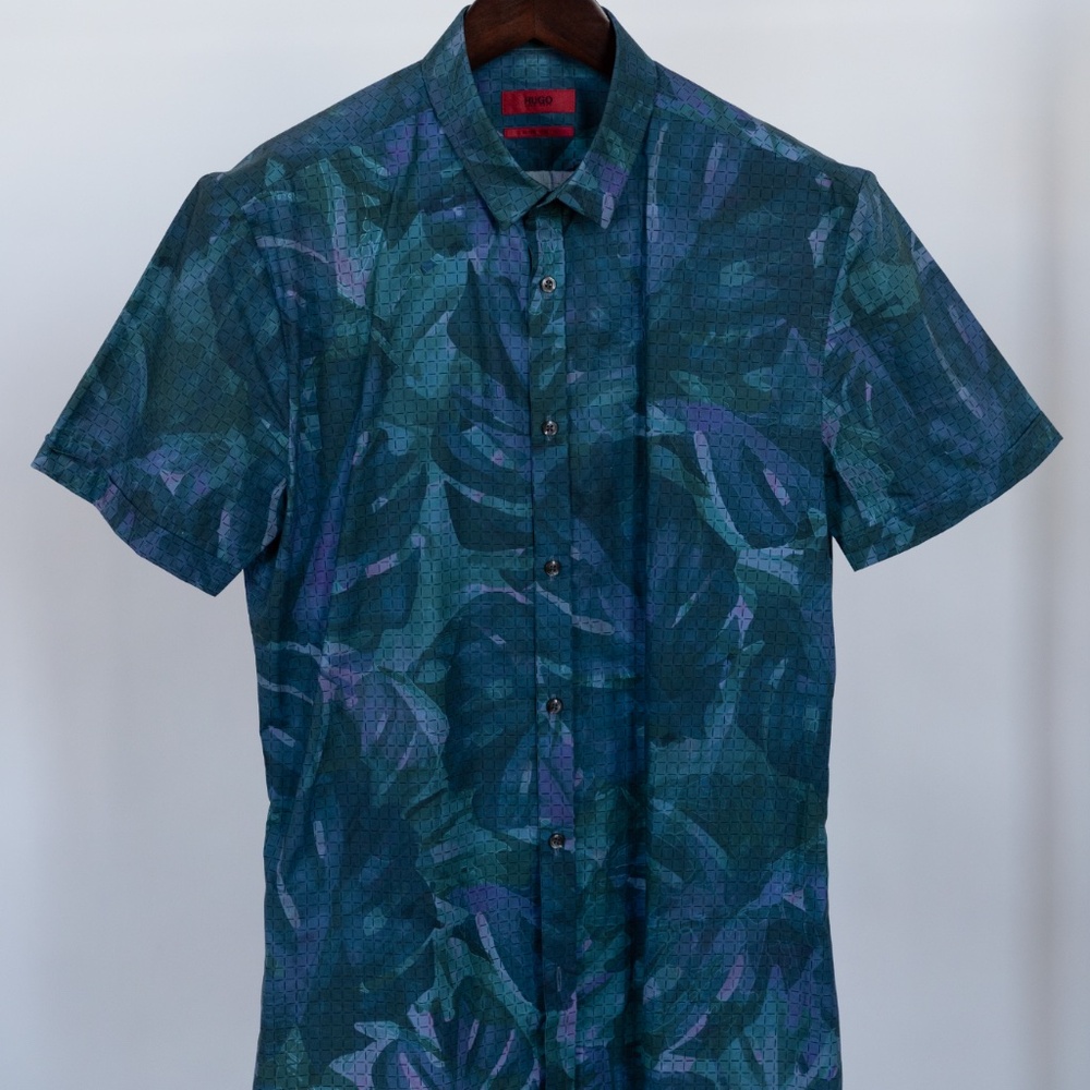 HUGO - Hugo Boss-Unworn-Abstract print